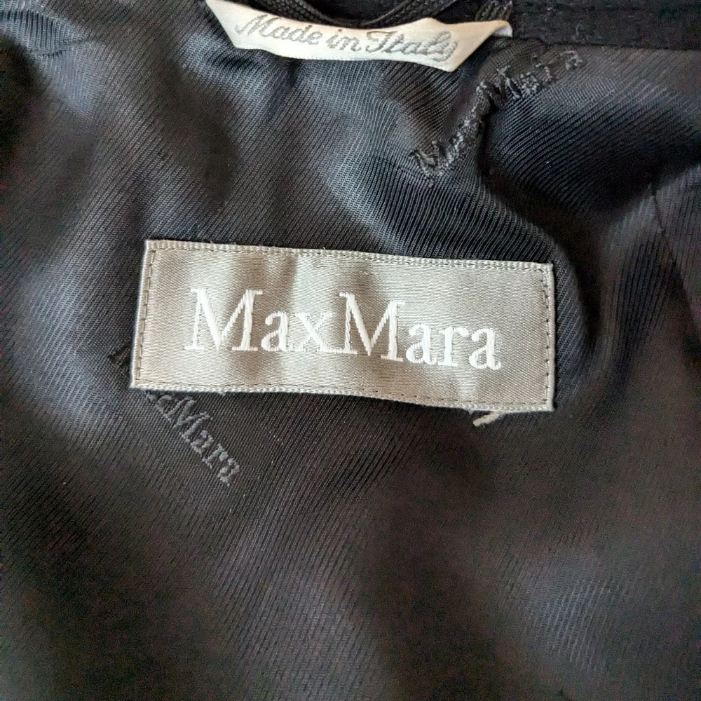 MaxMara Gorgeous Virgin Wool Coat - size 36 - Picture 13 of 14